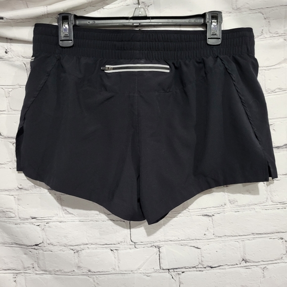Fablectics Black Running shorts - Picture 4 of 4